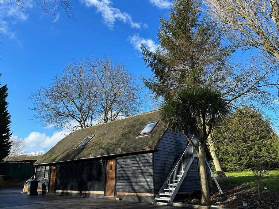 Forest Studio Apartment Gated Parking On 2 Acres Garden Chislehurst Exterior foto